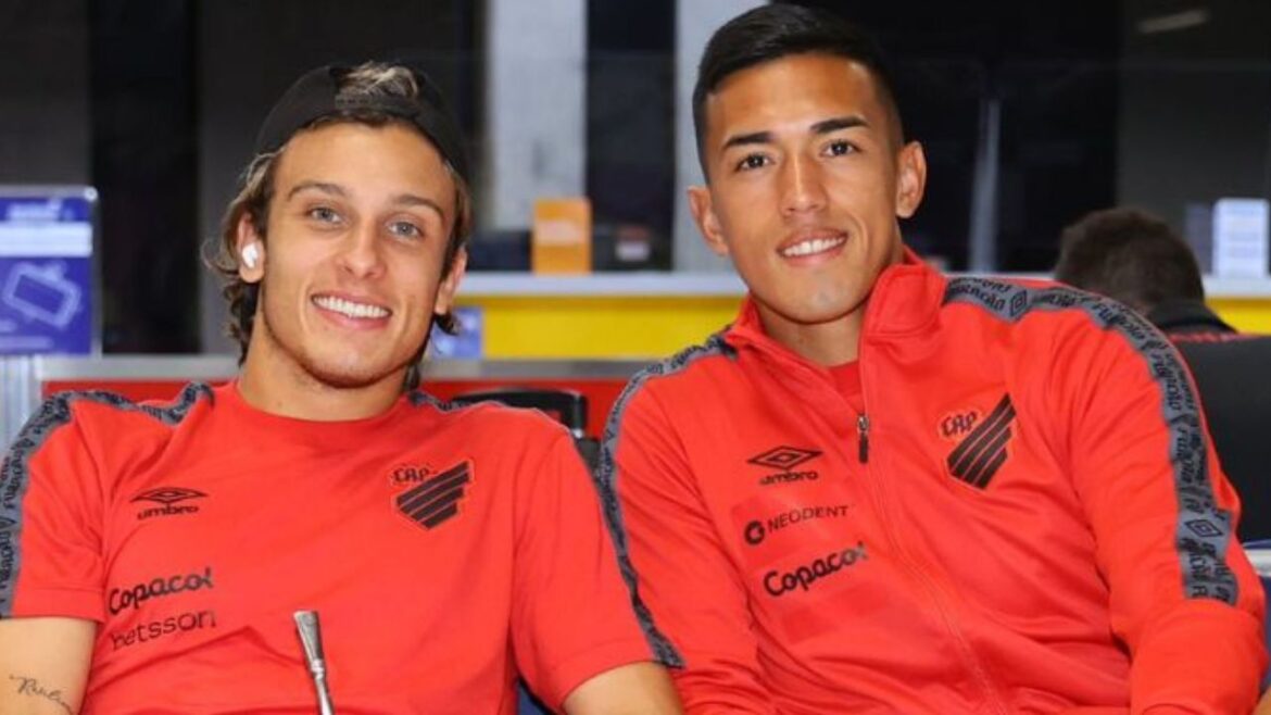 ex-athletico-tem-estreia-“cornetada”-por-torcedores-nas-redes-sociais