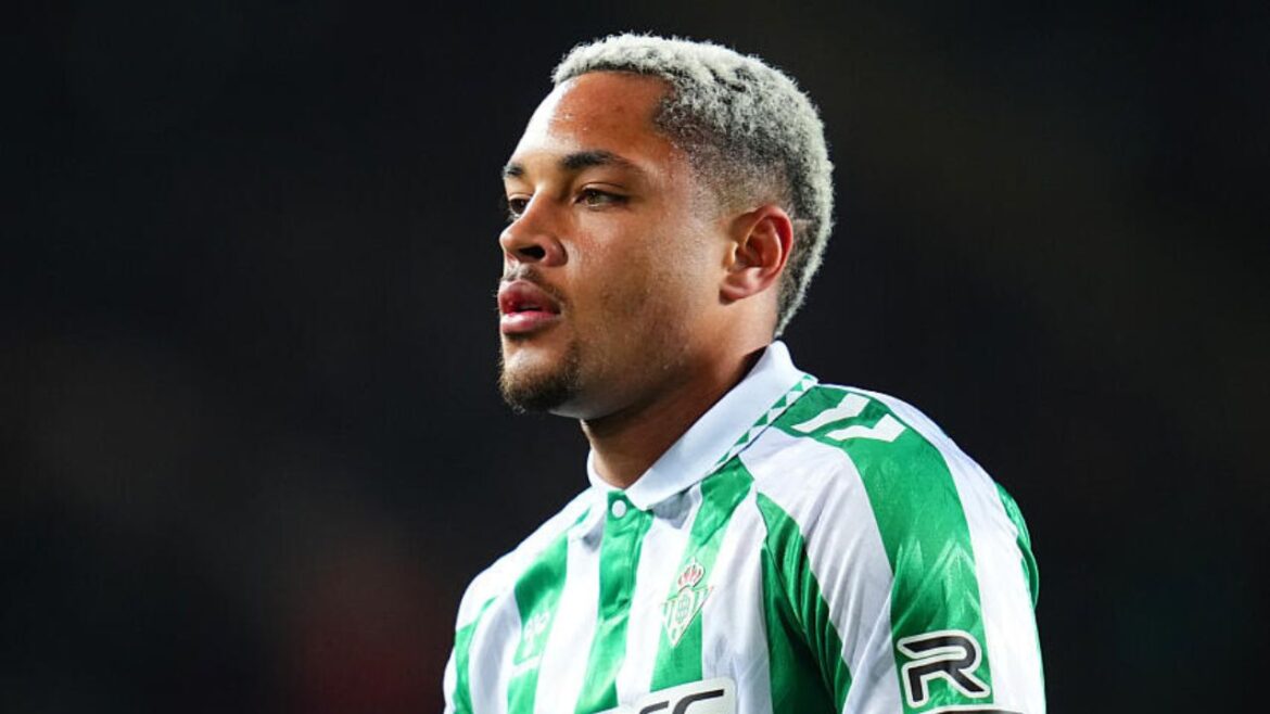 vitor-roque-no-palmeiras?-dirigentes-se-manifestam-e-jornalista-crava-futuro