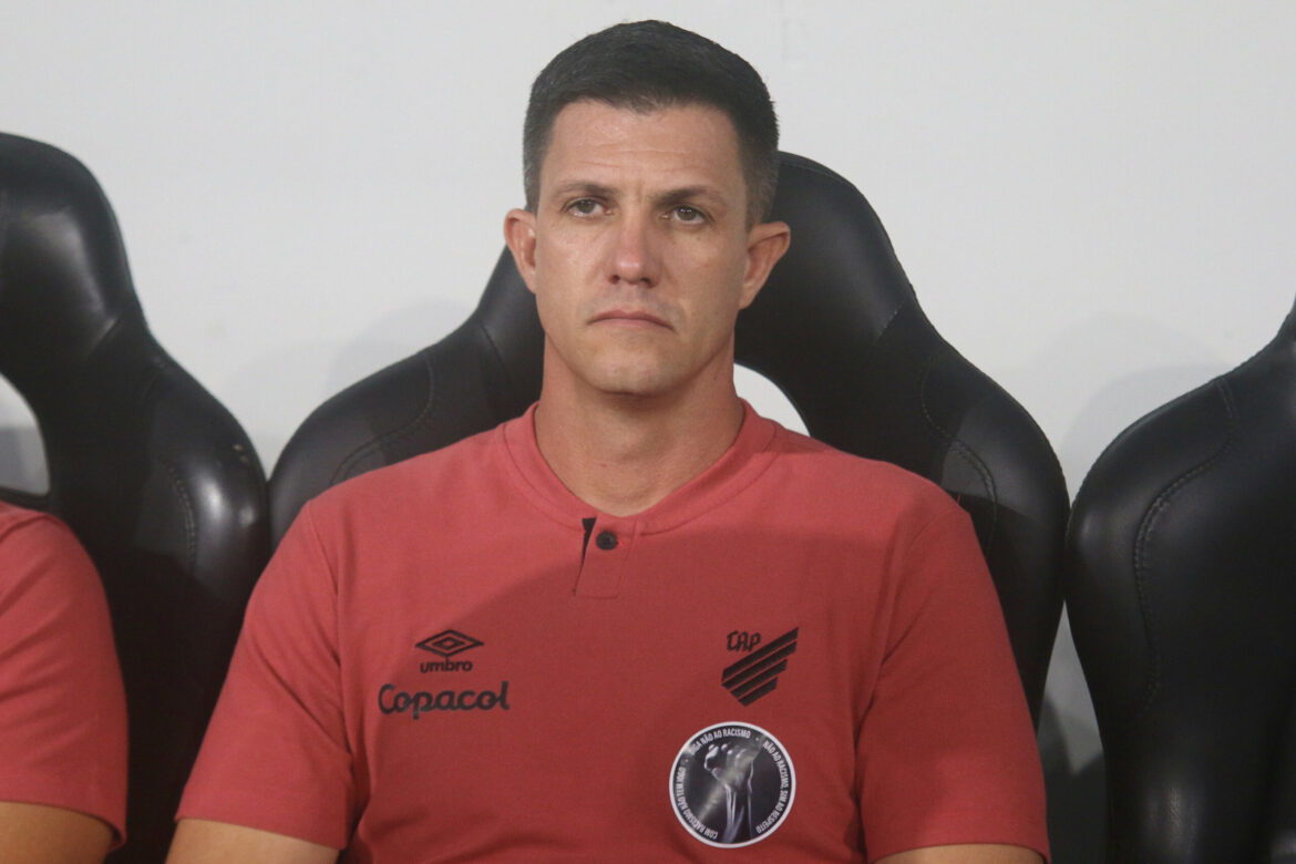 barbieri-aponta-o-que-faltou-ao-athletico-no-rebaixamento-do-centenario