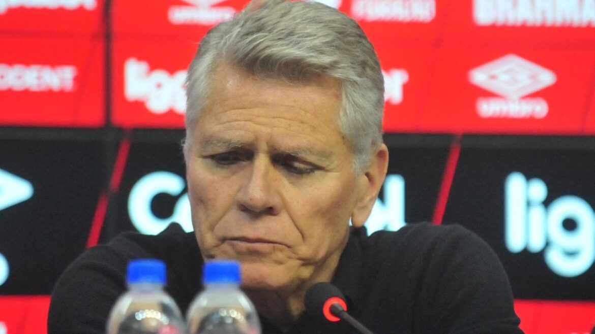 paulo-autuori-elogia-trabalho-de-tecnico-do-rebaixamento-do-athletico