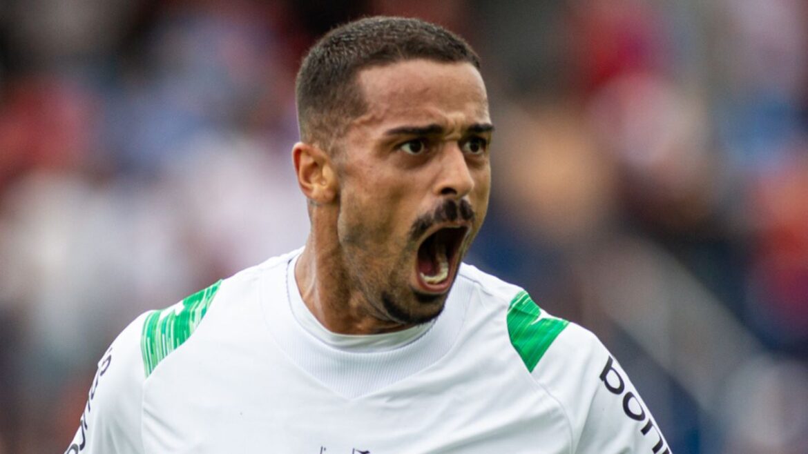 mozart-atualiza-situacao-de-atacantes-no-dm-do-coritiba-e-projeta-volta-de-morisco