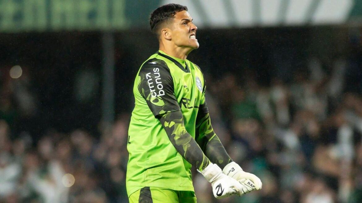 coritiba-de-mozart-se-inspira-em-mirassol-de-2024-e-lidera-defesa-na-serie-b