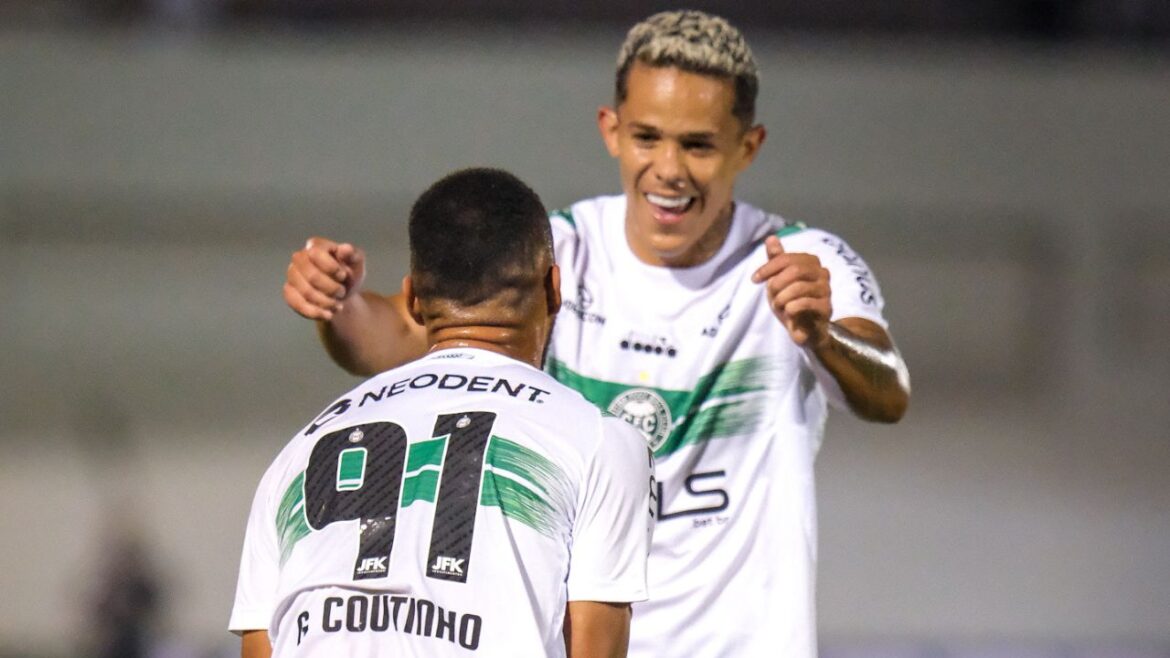 coritiba-tem-peca-importante-disponivel-contra-o-goias;-veja-as-escalacoes