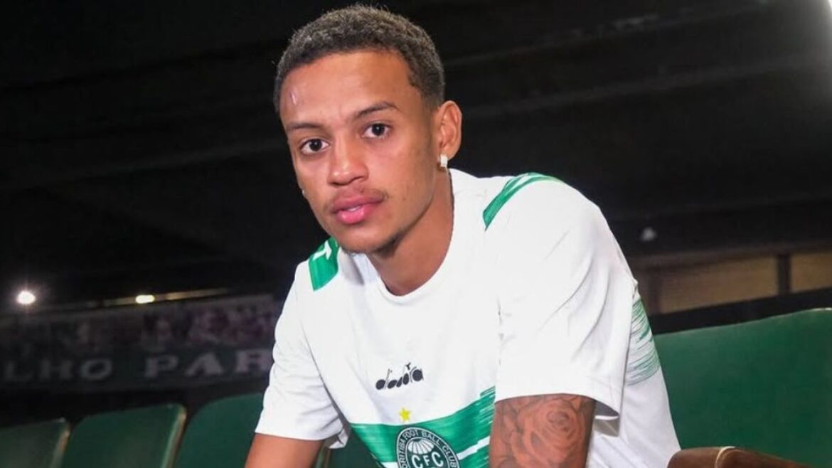 atacante-do-coritiba-envolvido-em-agressao-em-festa-se-pronuncia-nas-redes
