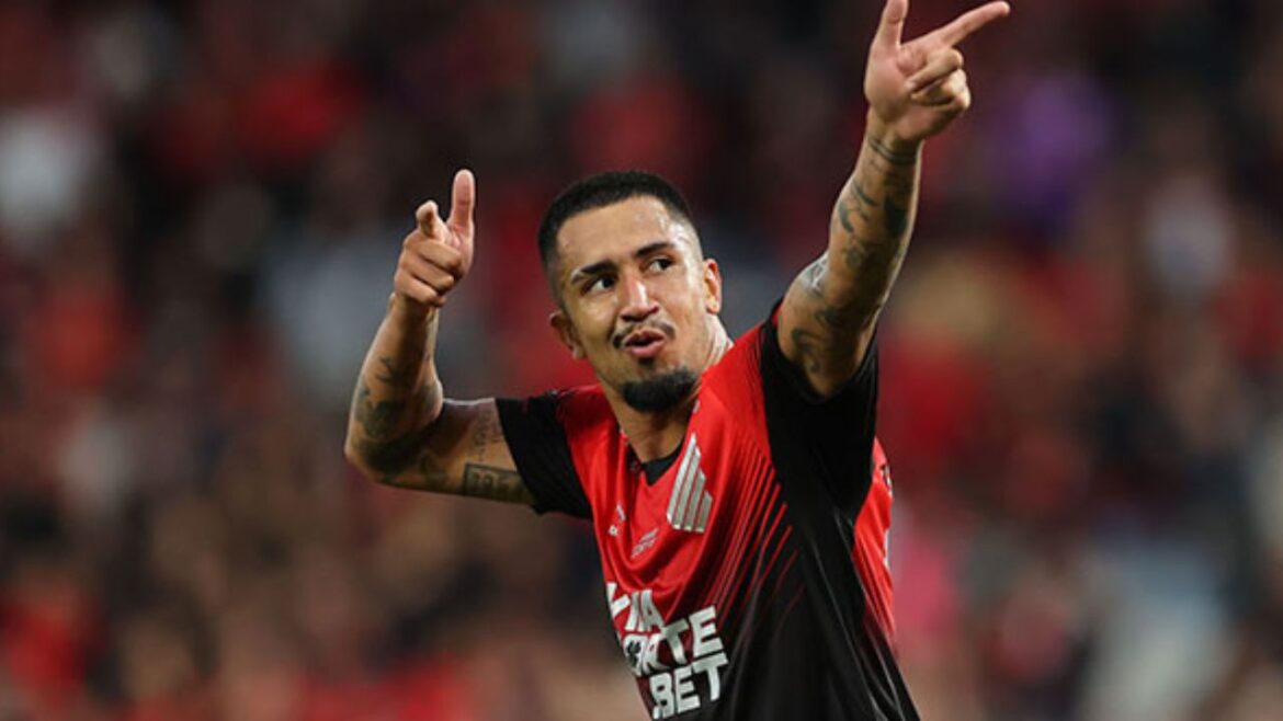 artilheiro-do-athletico,-renan-peixoto-celebra-fim-de-jejum:-“muito-dificil”