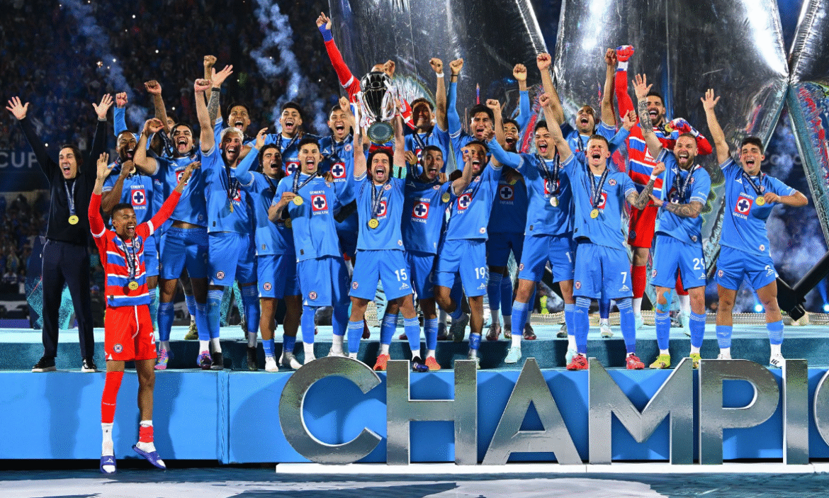 cruz-azul-goleia-vancouver-whitecaps-e-conquista-champions-da-concacaf