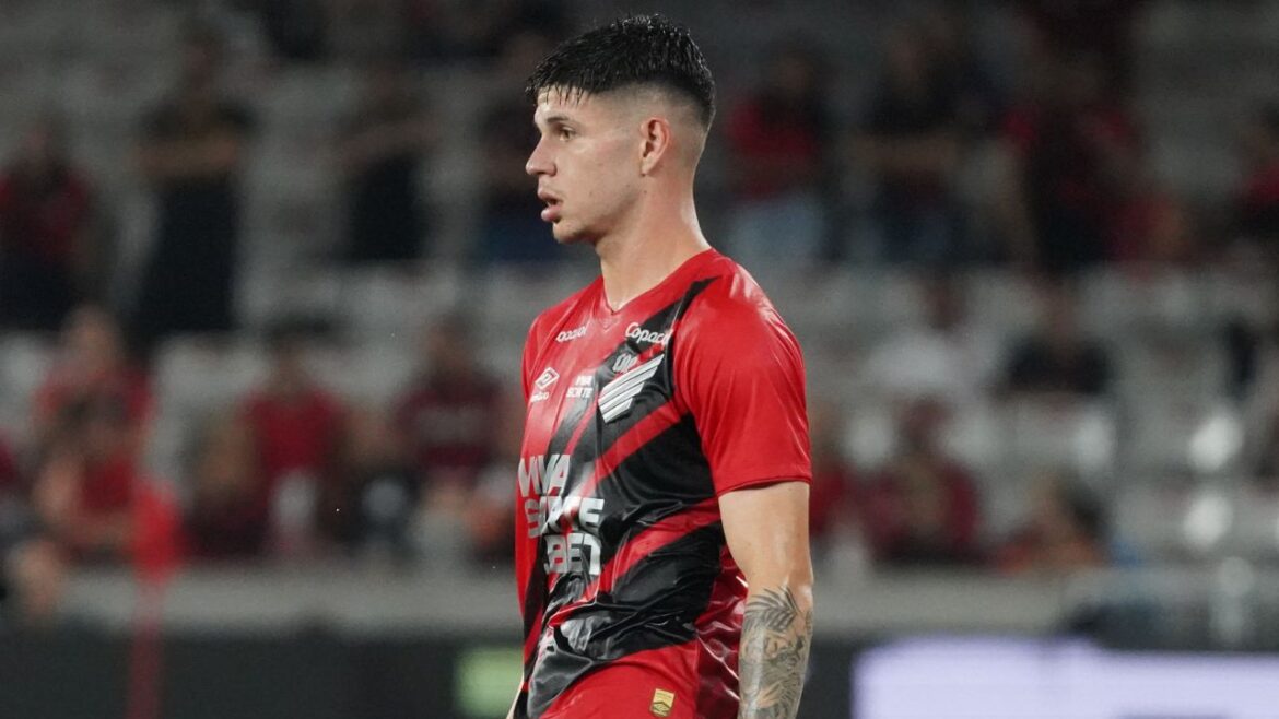 athletico:-odair-tem-grande-desafio-com-zapelli,-aponta-comentarista-da-espn