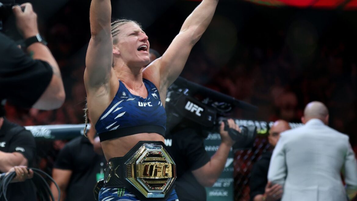ufc-316:-kayla-harrison-finaliza-julianna-pena,-conquista-cinturao-e-desafia-amanda-nunes