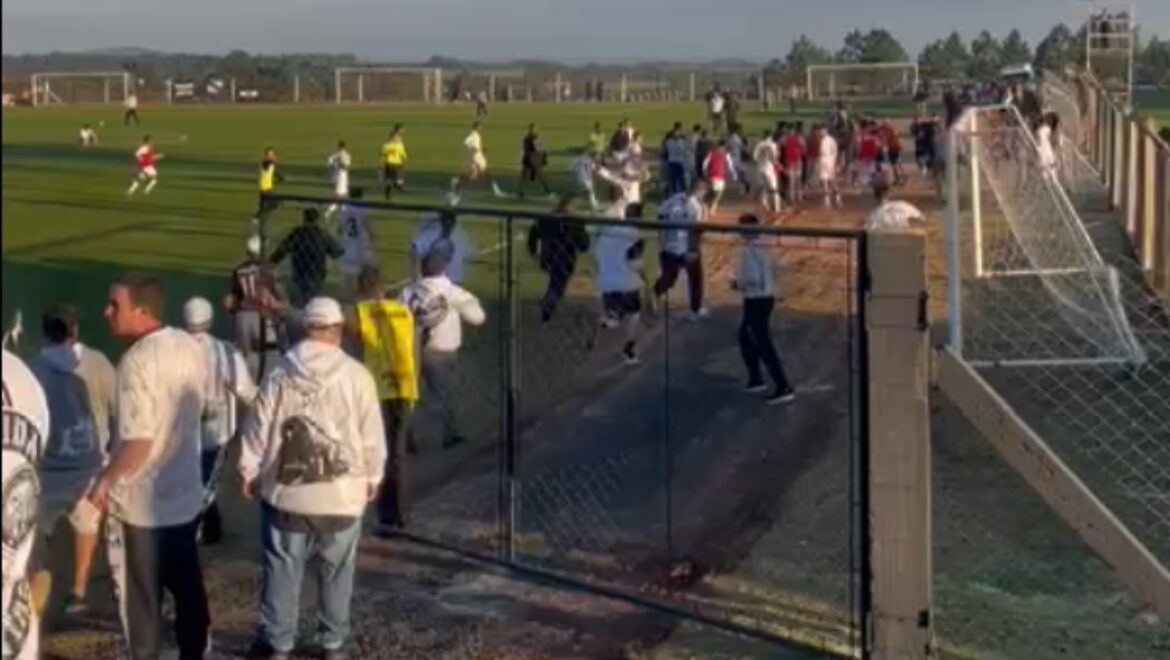 clube-da-serie-b-sofre-duro-golpe-na-base-apos-briga-generalizada