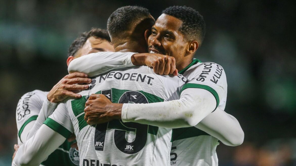 dellatorre-acaba-com-jejum-de-dois-meses-do-ataque-do-coritiba:-“alivio”