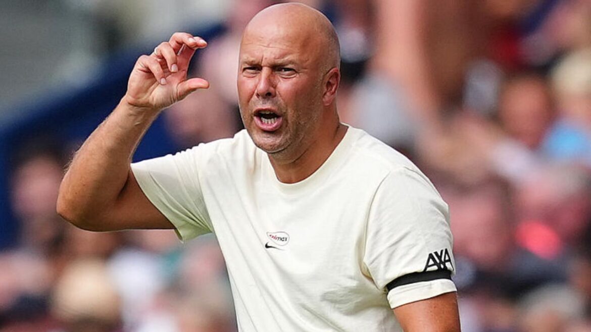 astro-se-decepciona,-toma-decisao-e-entra-em-guerra-com-o-liverpool
