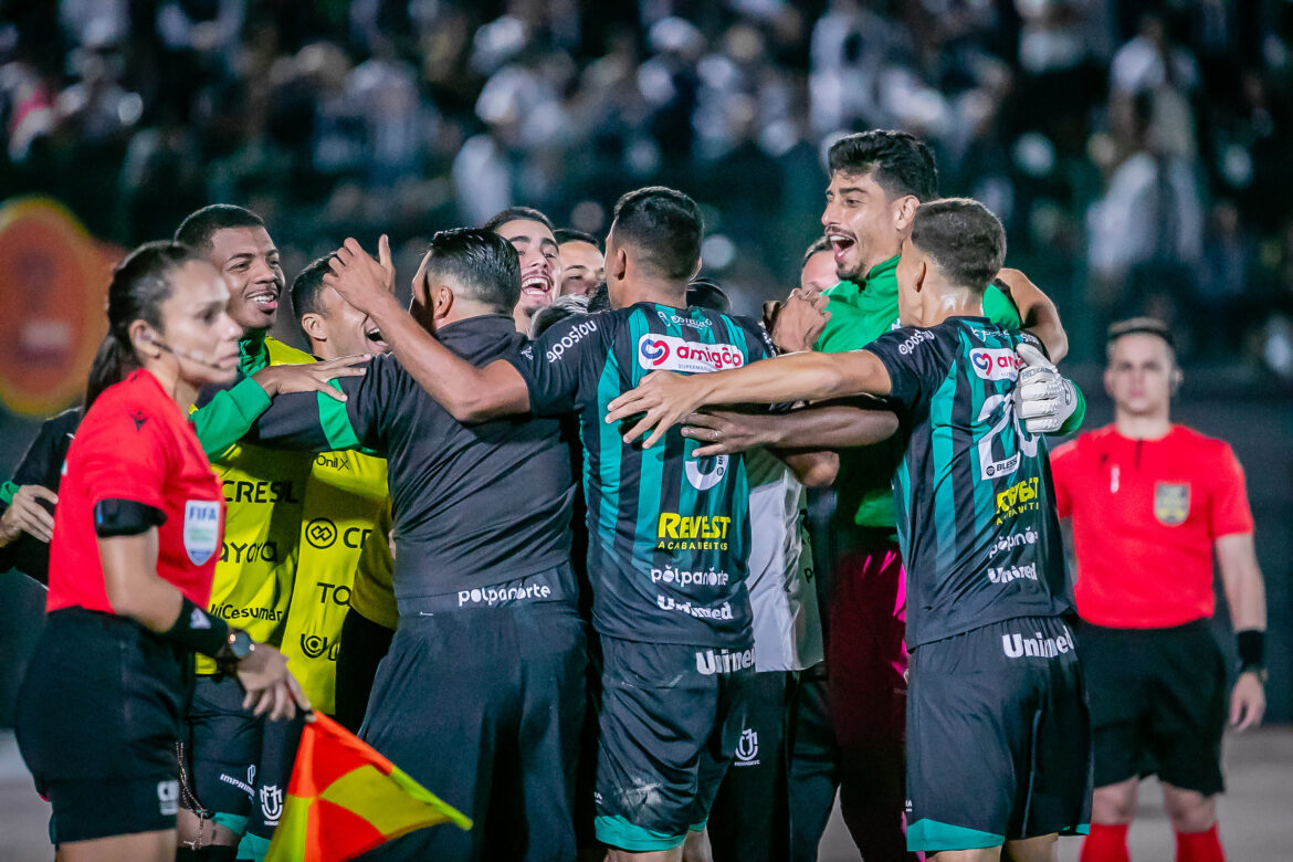 maringa-aposta-em-ex-athletico-e-coritiba-para-o-comando-tecnico