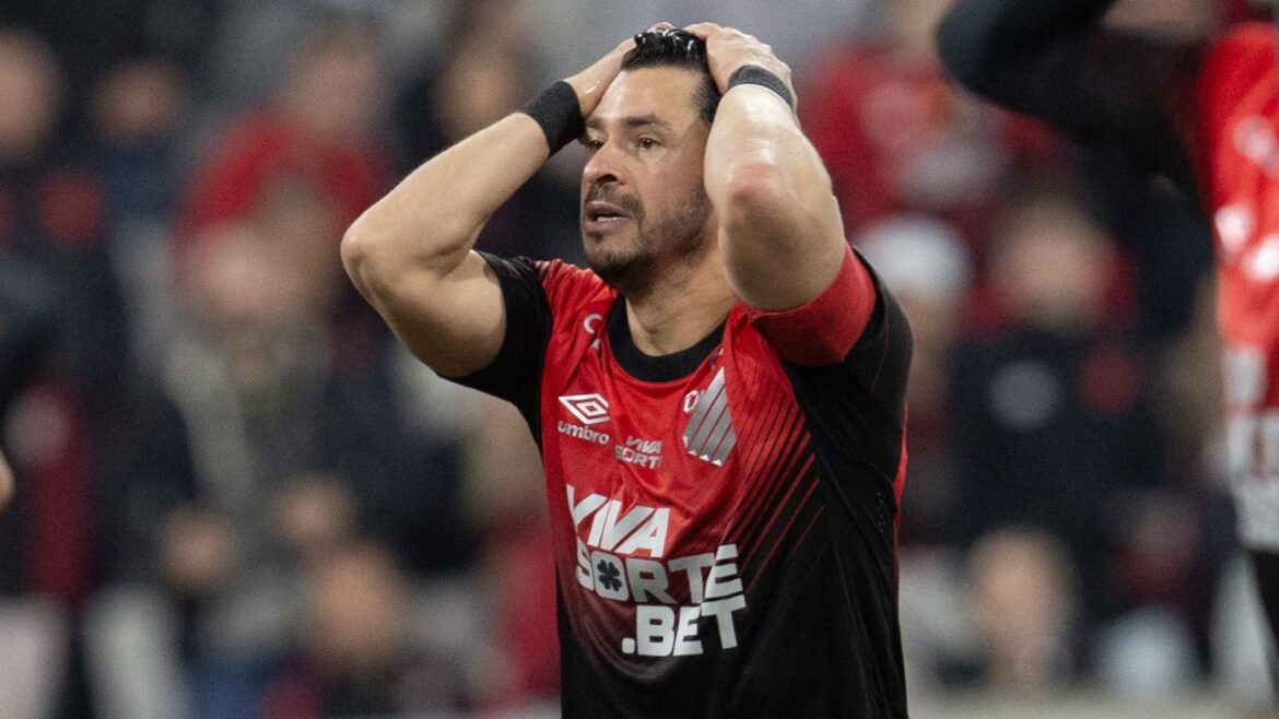 athletico-precisa-reverter-falhas-de-campanha-pifia-no-primeiro-turno