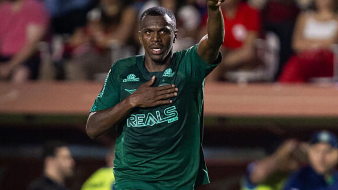 athletico-recusou-chance-de-contratar-destaque-do-coritiba-na-serie-b