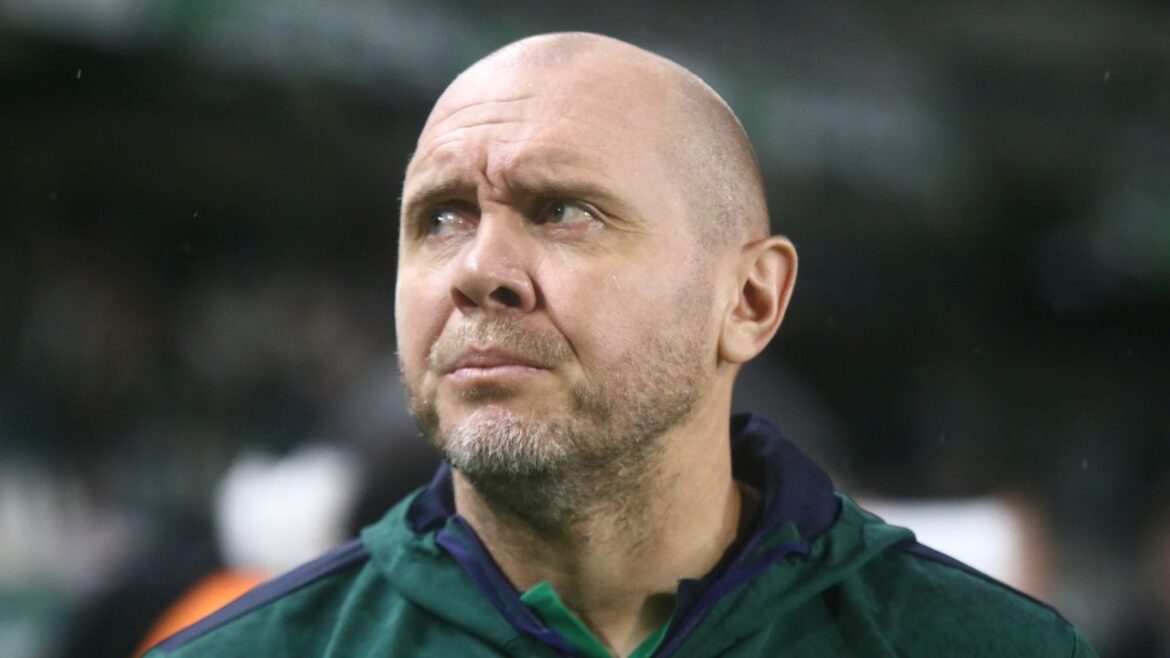 coritiba-precisa-se-reinventar-na-serie-b,-aponta-treinador