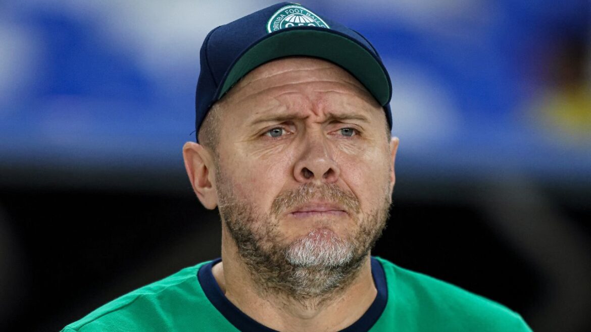 coritiba-tem-invencibilidade-com-zagueiro-na-serie-b