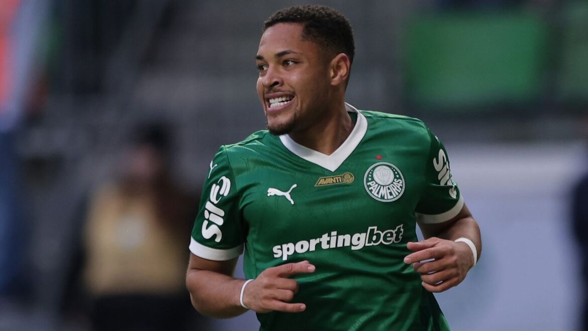 vitor-roque-deixa-jornal-espanhol-assustado-apos-goleada-do-palmeiras