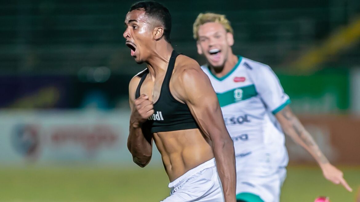 maringa-faz-gol-nos-acrescimos-e-encerra-jejum-de-tres-meses-sem-vencer