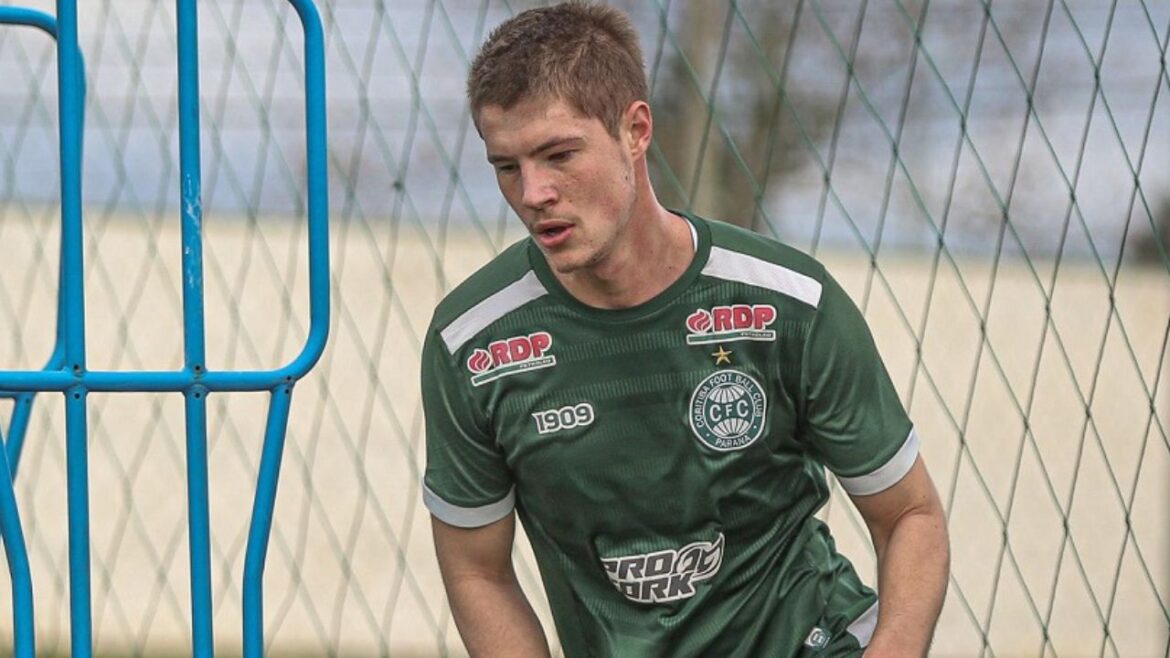 “clube-que-eu-amo”:-pia-do-couto-se-prepara-para-enfrentar-o-coritiba-na-taca-fpf