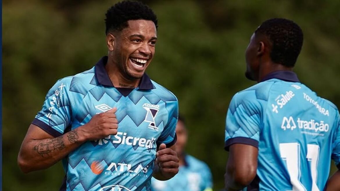 azuriz-vence-na-estreia-da-taca-fpf;-foz-e-rio-branco-empatam