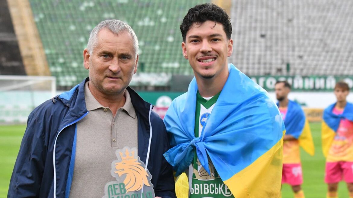 ex-coritiba-vive-fase-“artilheira”-e-ganha-destaque-em-clube-europeu