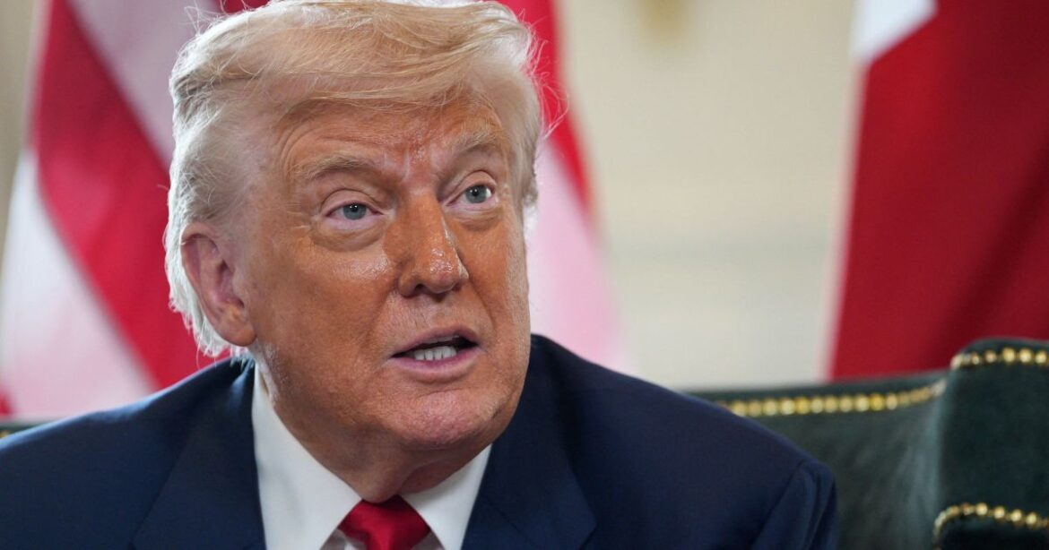 trump-anuncia-tarifa-de-10%-sobre-madeira-e-25%-sobre-armarios-e-moveis