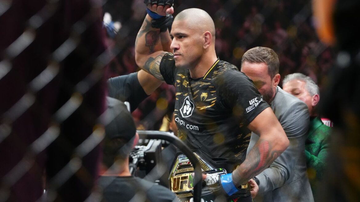 ufc-320:-poatan-atropela-ankalaev-em-menos-de-dois-minutos-e-retoma-cinturao