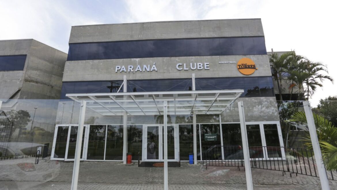 justica-atende-pedido-do-parana-clube-e-cancela-leilao-da-sede-da-kennedy