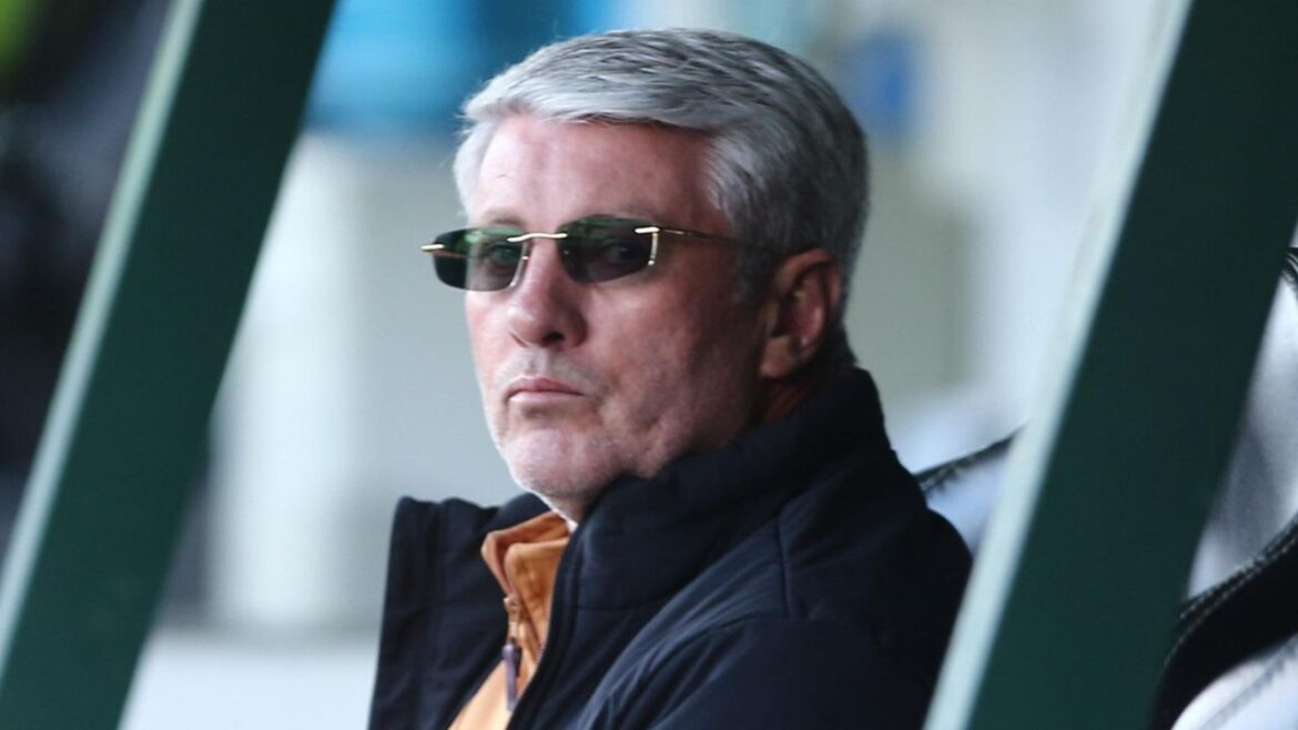 “se-fosse-diretor-do-athletico,-renovaria-meu-contrato-mais-dois-anos”.