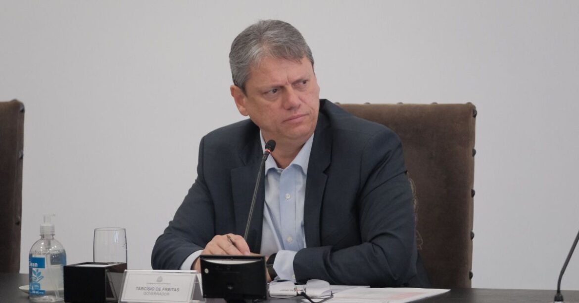 analise:-tarcisio-nacionaliza-discurso-e-mira-lula