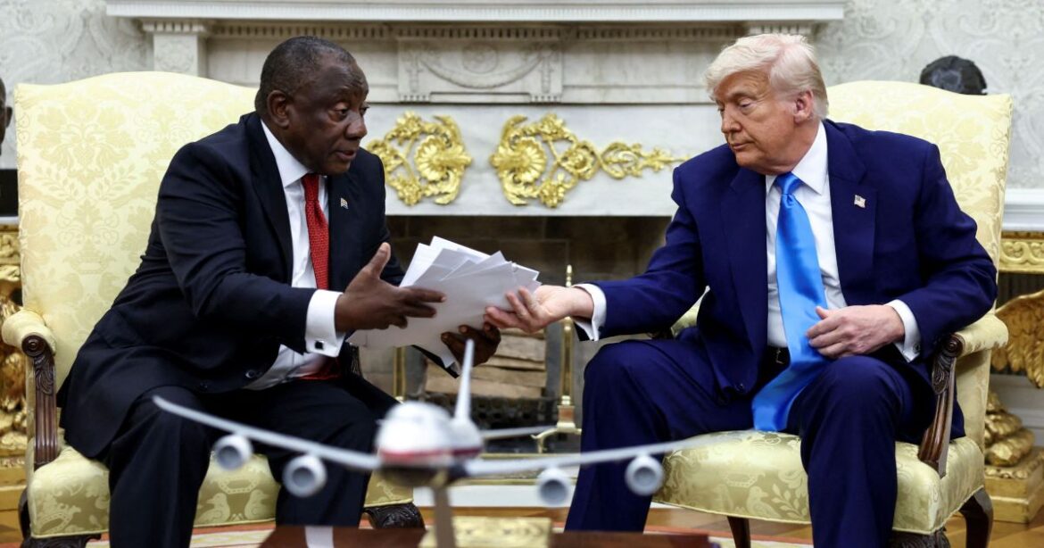 trump-exclui-africa-do-sul-do-g20-em-2026-e-interrompe-envio-de-ajuda