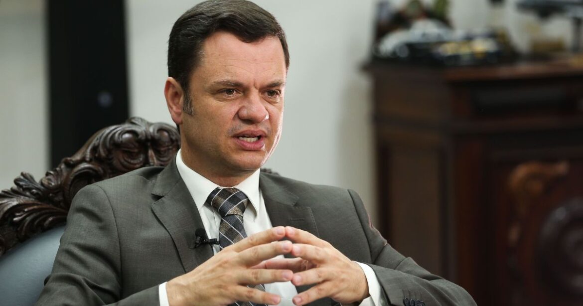 em-audiencia-de-custodia,-torres-diz-que-toma-remedios-psiquiatricos